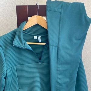 Two piece work out set by Zella